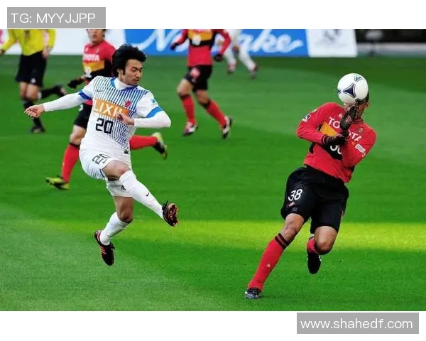 山口雷诺对决精彩瞬间回顾与战术分析全景展现